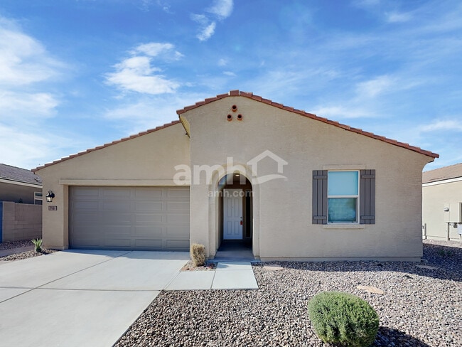 property at 7161 E Bobwhite Ct
