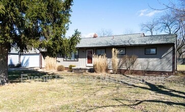 3 1st St in Medway, OH - Building Photo - Building Photo