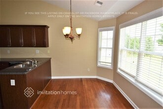 3814 Hawk Tail Drive in Loganville, GA - Foto de edificio - Building Photo