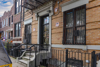 180 33rd St in Brooklyn, NY - Building Photo - Building Photo