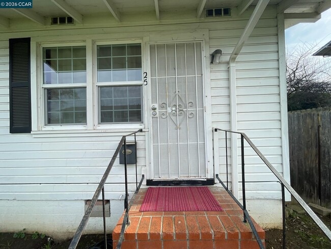 25 Baldwin St in Vallejo, CA - Building Photo - Building Photo