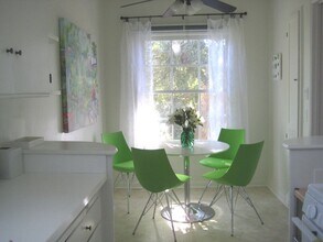 7923 Norton Ave in West Hollywood, CA - Building Photo - Building Photo