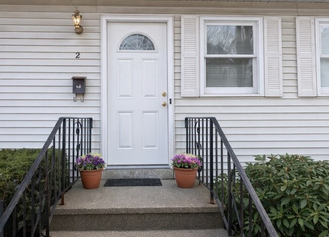 property at 2 Whalen Ln