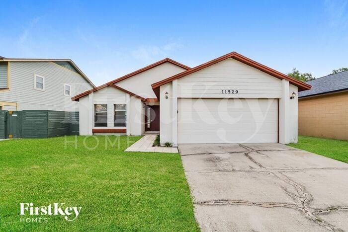 11529 Darlington Dr in Orlando, FL - Building Photo