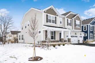 7088 Gorden Dr in Dublin, OH - Foto de edificio - Building Photo