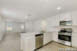 6047 Sliding Wy in Von Ormy, TX - Building Photo - Building Photo