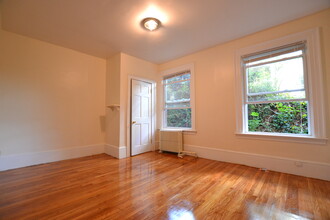 1789 Commonwealth Ave, Unit 1 in Boston, MA - Building Photo - Building Photo