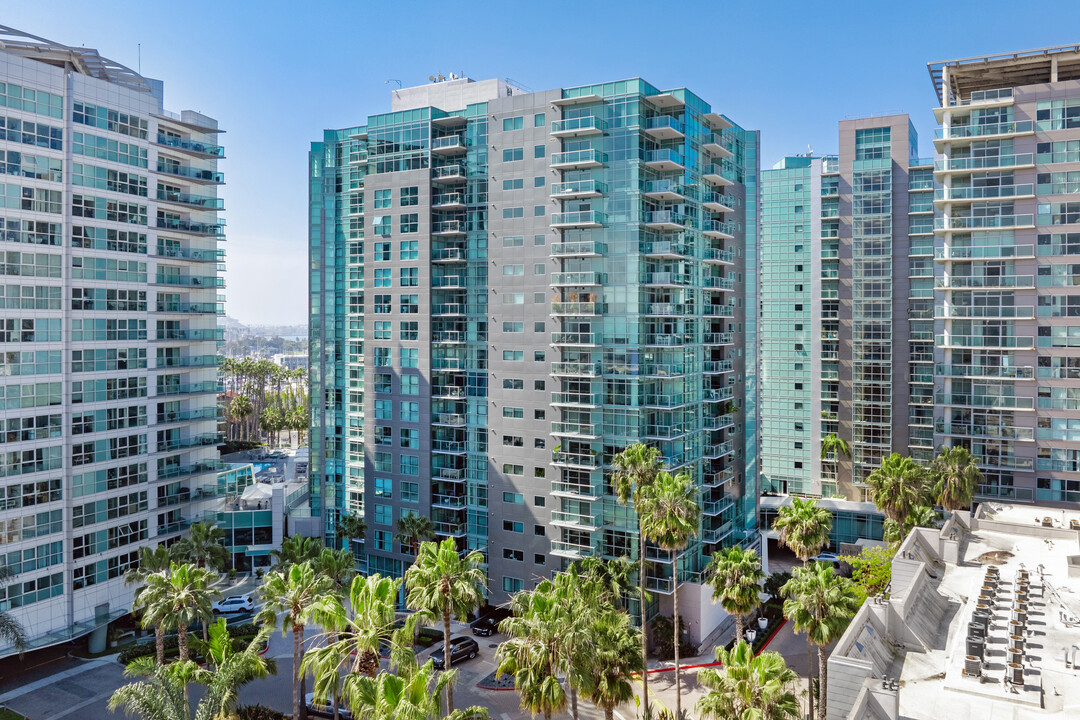 The Cove in Marina Del Rey, CA - Foto de edificio