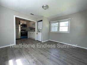 2887 Lenox Ave in Jacksonville, FL - Building Photo - Building Photo