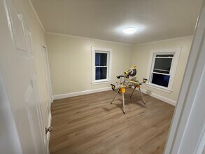 24 Moore St in Quincy, MA - Building Photo - Building Photo