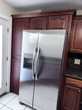 6200 S Falls Cir Dr in Lauderhill, FL - Building Photo - Building Photo