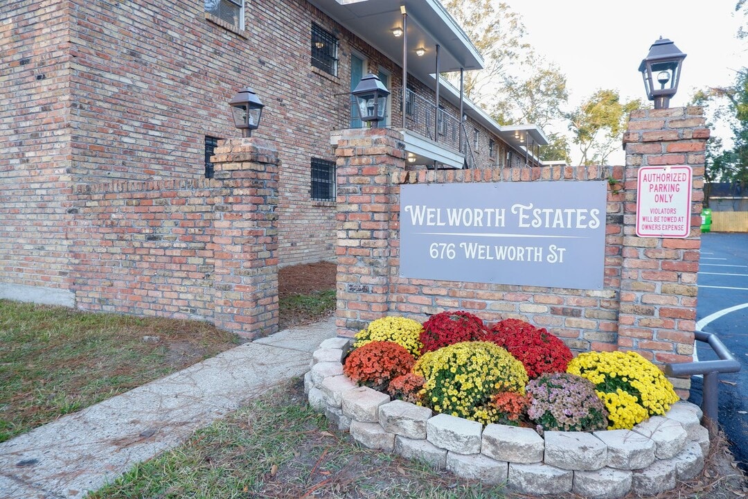 Welworth Estates in Mobile, AL - Building Photo