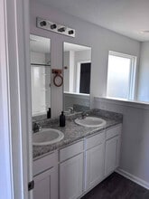 5544 Mars Hl Ln in Panama City, FL - Building Photo - Building Photo