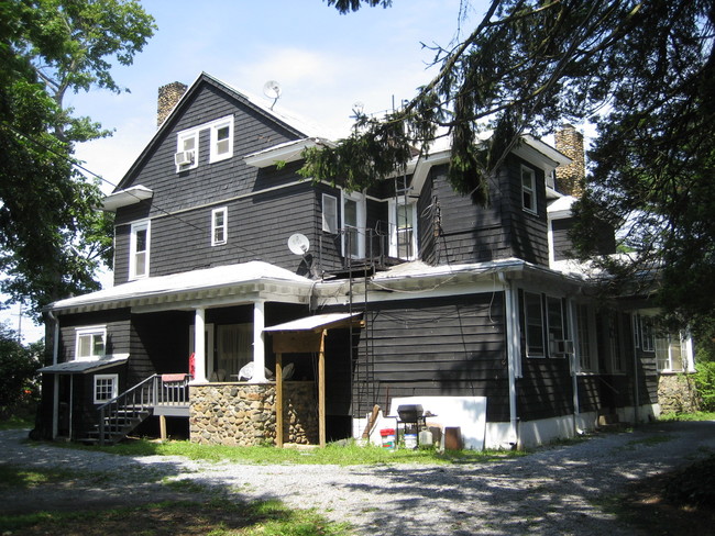 314 S Ocean Ave in Freeport, NY - Building Photo - Building Photo