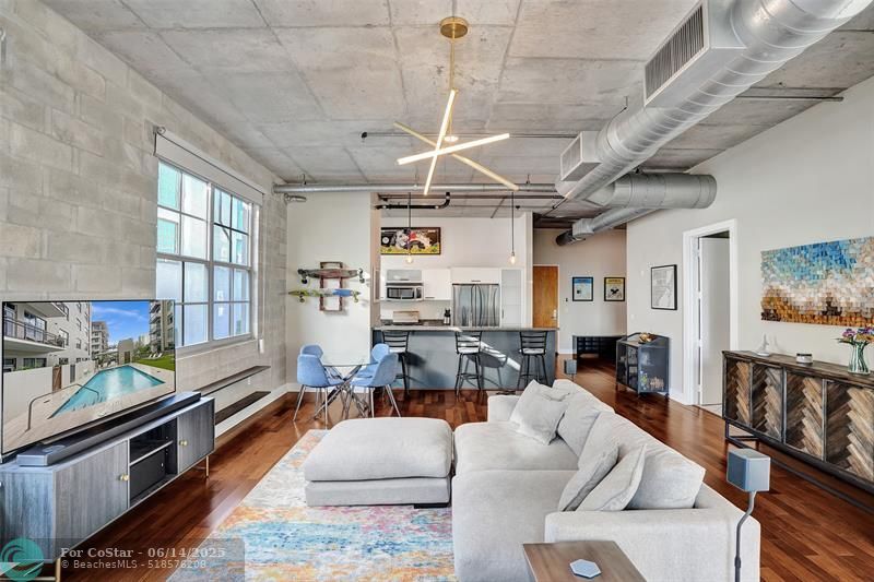 411 NW 1st Ave in Fort Lauderdale, FL - Building Photo