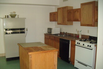 11759 National Rd, Unit A in Thornville, OH - Building Photo - Building Photo