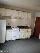 268 Wilkes St, Unit 11 in Berkeley Springs, WV - Foto de edificio - Building Photo