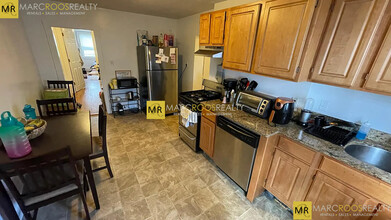 266 Gold St, Unit 2 in Boston, MA - Building Photo - Building Photo