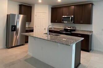 3094 Laurel Oak Ln in Winter Haven, FL - Building Photo - Building Photo