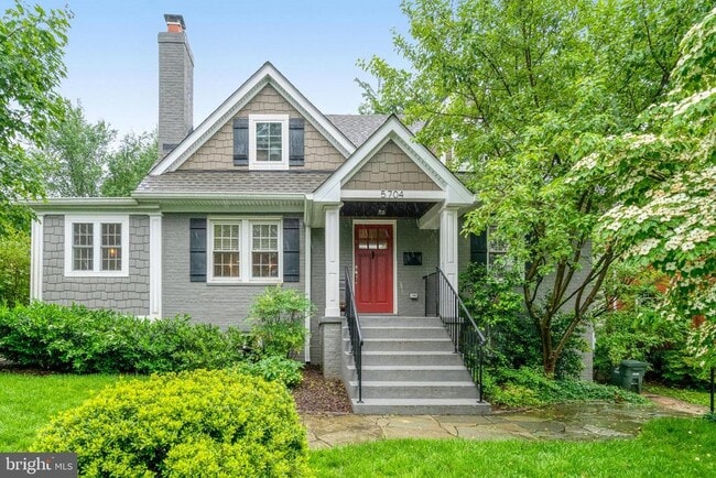 5704 18th Rd N in Arlington, VA - Building Photo - Building Photo