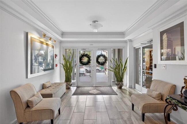 1075 Peachtree Walk NE in Atlanta, GA - Building Photo - Building Photo