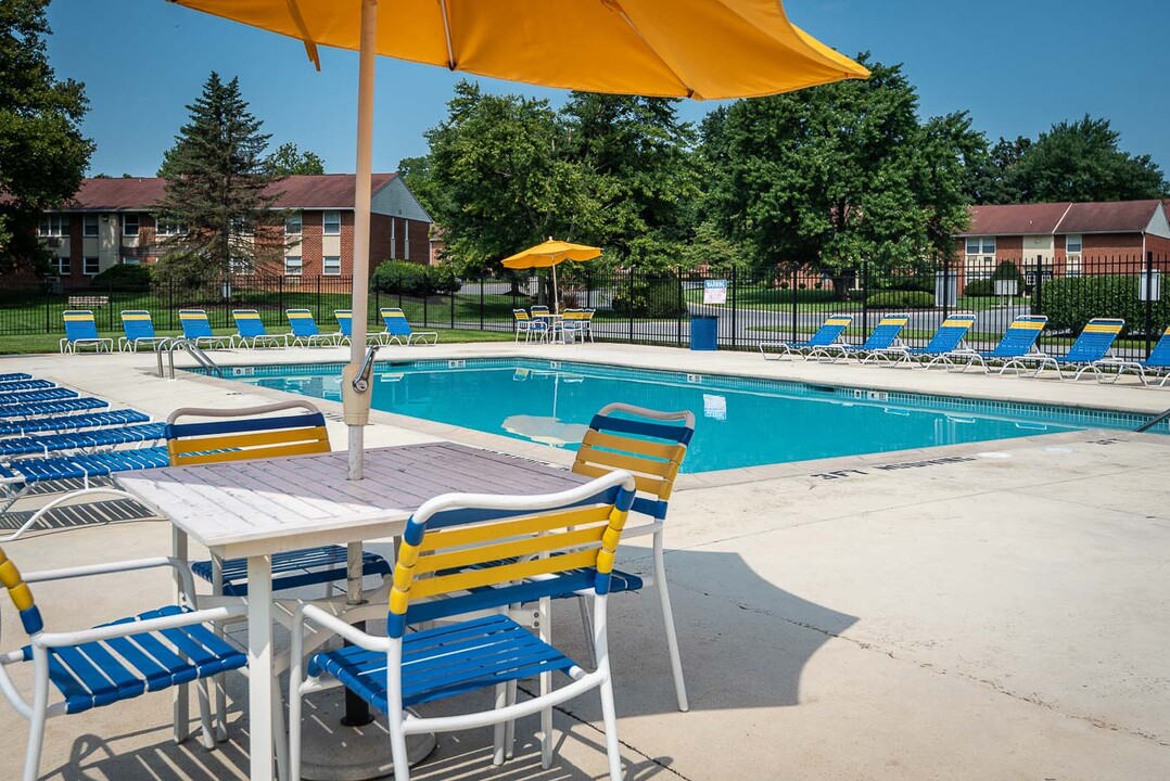 Colebrook Apartments in Lancaster, PA - Foto de edificio