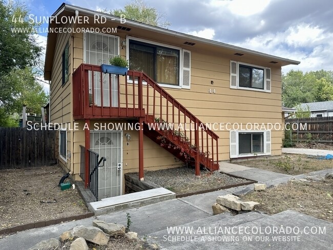 44 Sunflower Rd-Unit -B in Colorado Springs, CO - Building Photo - Building Photo