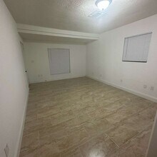1598 3rd St in Daytona Beach, FL - Building Photo - Building Photo