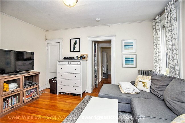 33 Walbridge St-Unit -D10 in Brookline, MA - Building Photo - Building Photo