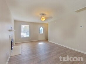 345 Hunslet Cir in Charlotte, NC - Building Photo - Building Photo