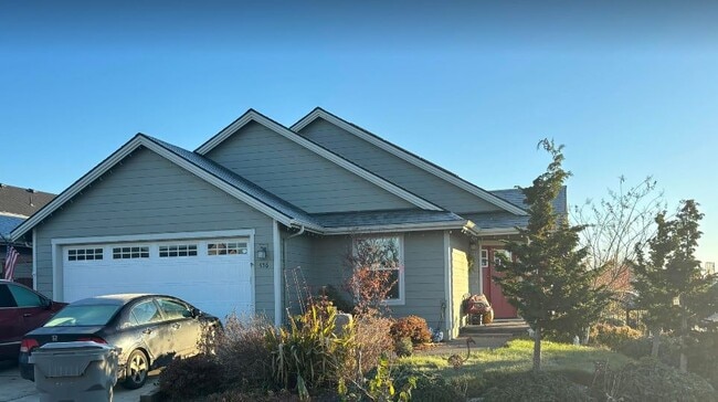 property at 456 SE Ray St