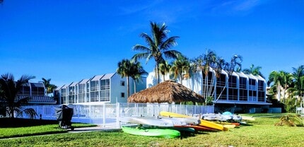 1300 Seaway Dr in Fort Pierce, FL - Building Photo - Building Photo