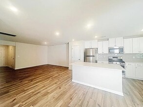 922 Powder Crk Dr in Reidville, SC - Building Photo - Building Photo