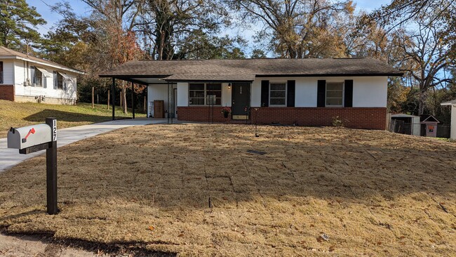 property at 127 Kirkwood Cir