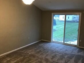 511 W Berry Ave in Lansing, MI - Building Photo - Building Photo