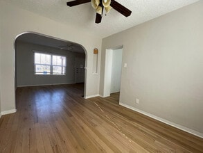 2405 N Kansas St in El Paso, TX - Building Photo - Building Photo