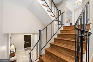 2729 Unicorn Ln NW in Washington, DC - Building Photo - Building Photo