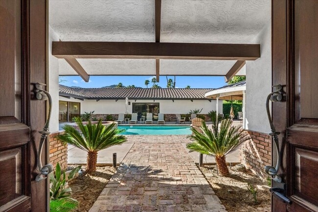 48731 San Vicente St in La Quinta, CA - Building Photo - Building Photo