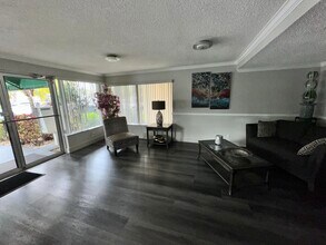 22615 SW 66th Ave in Boca Raton, FL - Building Photo - Building Photo
