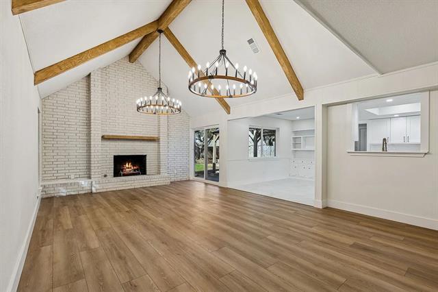 1704 Venetian Cir in Arlington, TX - Building Photo - Building Photo