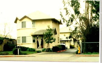 924 E Cotati Ave Apartamentos