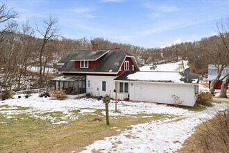 W14242 Hein Ln in Ettrick, WI - Building Photo - Building Photo