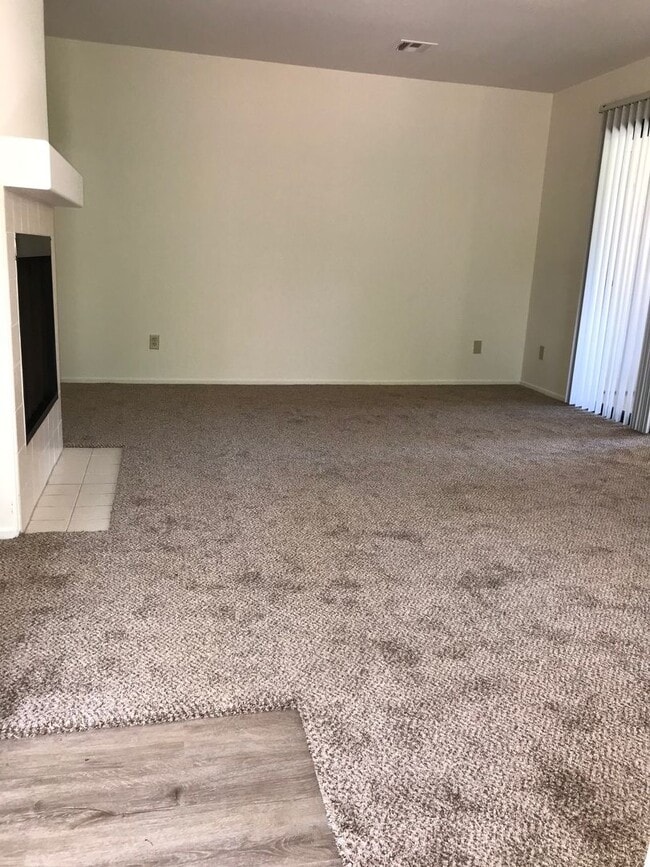 10343 Azuaga St in San Diego, CA - Building Photo - Building Photo