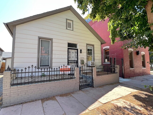 2234 W 30th Ave in Denver, CO - Building Photo - Building Photo
