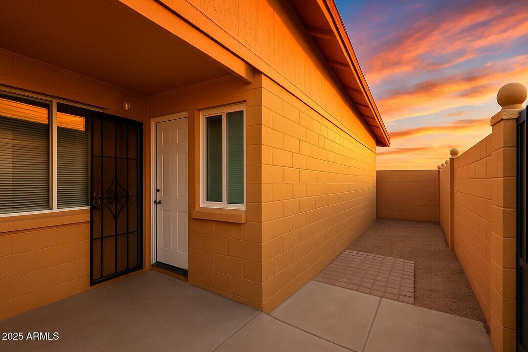 4022 E Portland St in Phoenix, AZ - Building Photo