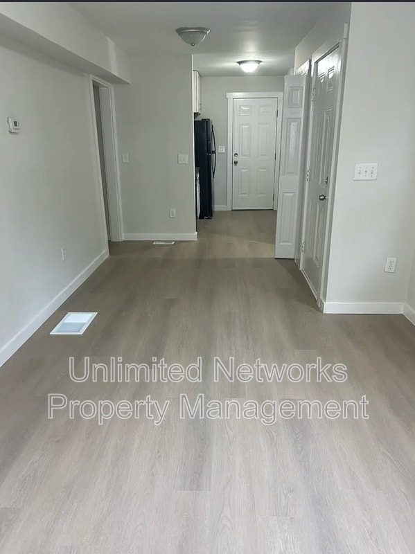 1305 Clermont Ave