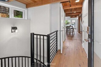 2617 Franklin Ave E in Seattle, WA - Building Photo - Building Photo