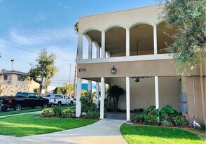 Village Apartments in Anaheim, CA - Building Photo
