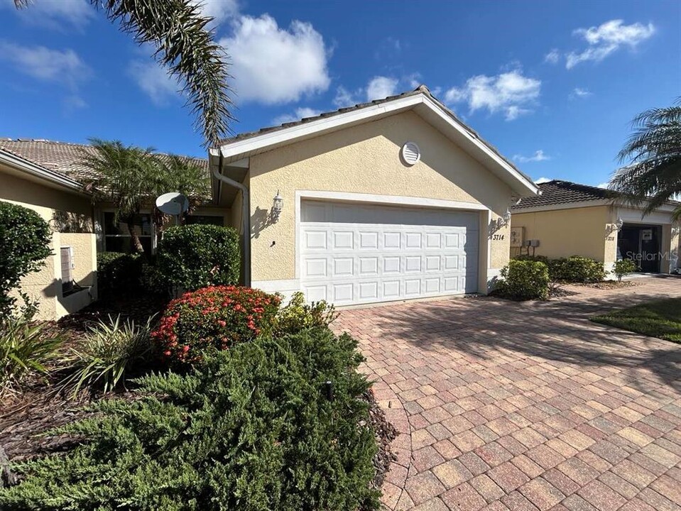 3714 Tripoli Blvd in Punta Gorda, FL - Building Photo