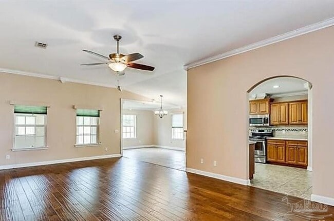 4979 Vizcaya Dr in Pensacola, FL - Building Photo - Building Photo